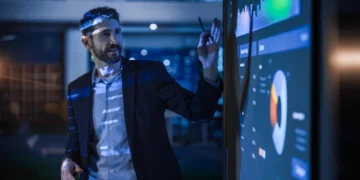 Por Que Operações Maduras Param de Discutir Dados e Passam a Discutir Decisões